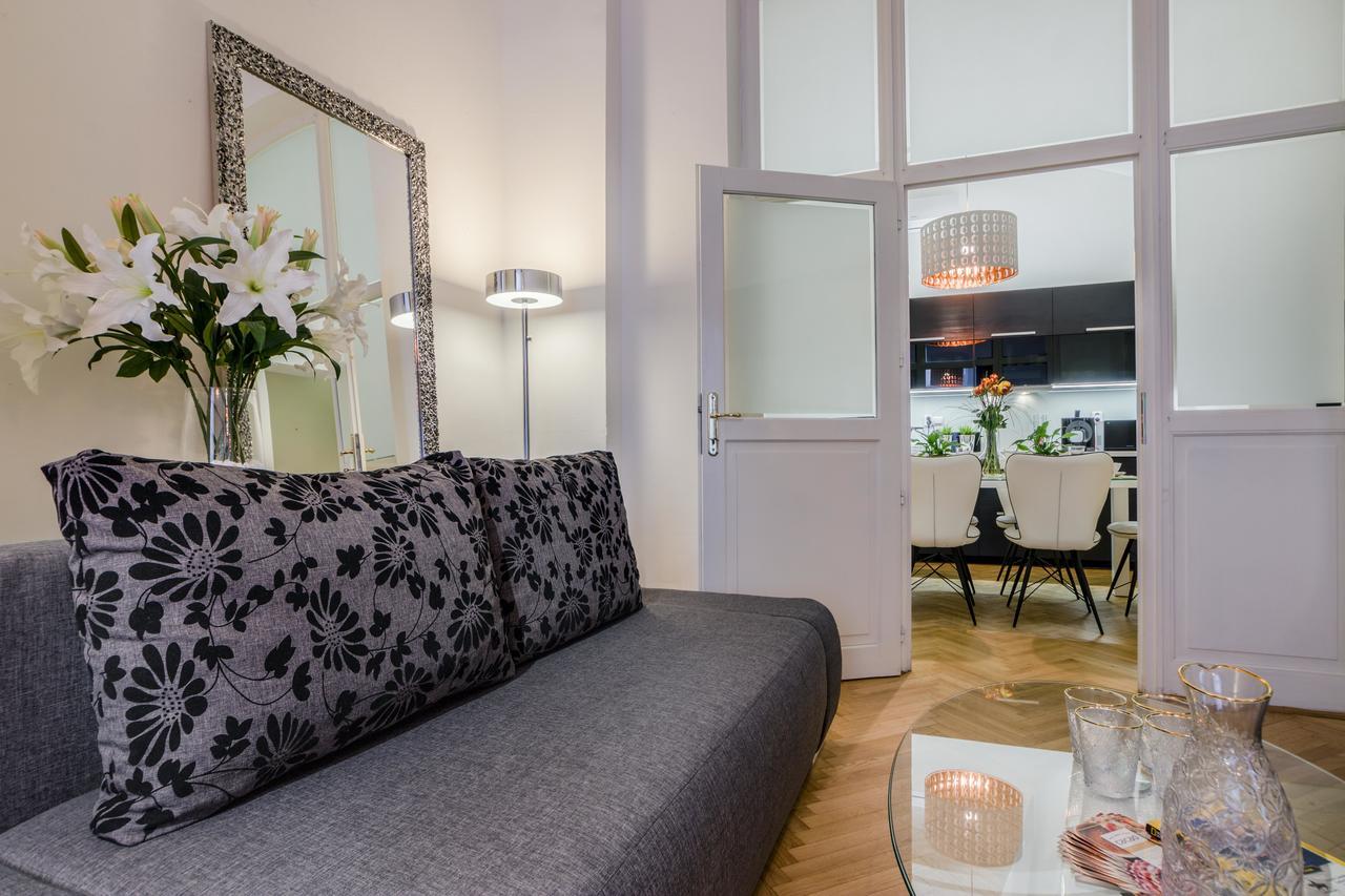 Royal Route Residence Praha Bagian luar foto