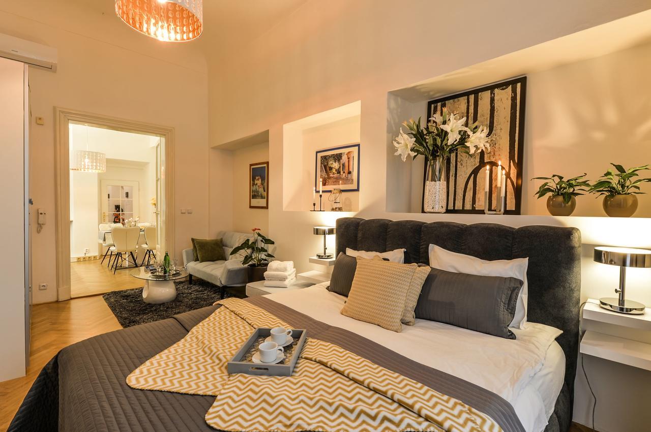 Royal Route Residence Praha Bagian luar foto